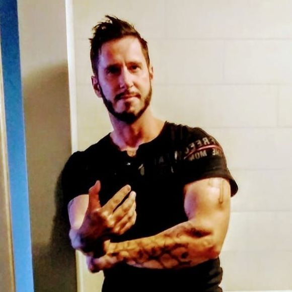 Meet the Posher Other - Meet your Posher, Jason